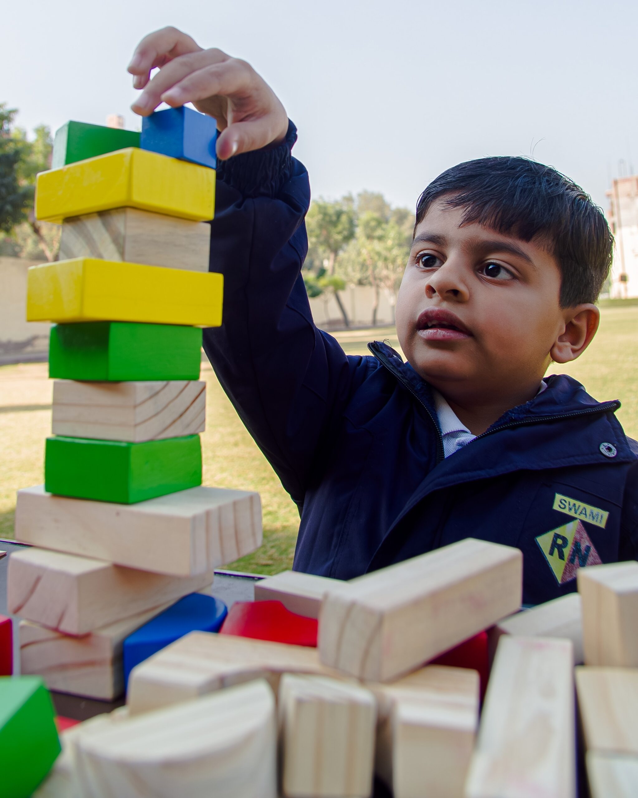 A005_09261025_S215-Enhanced-NR